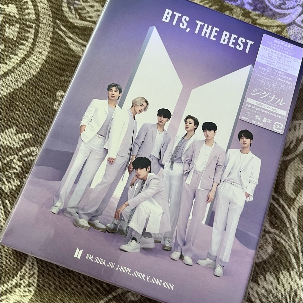 BTS,THE BEST